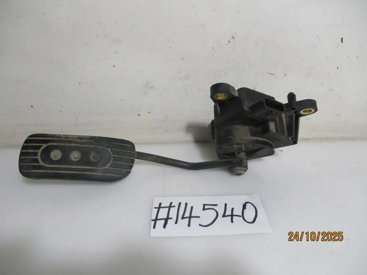 2016 NISSAN NV200 1.5DCI VISA P-VAN ACCELERATOR PEDAL