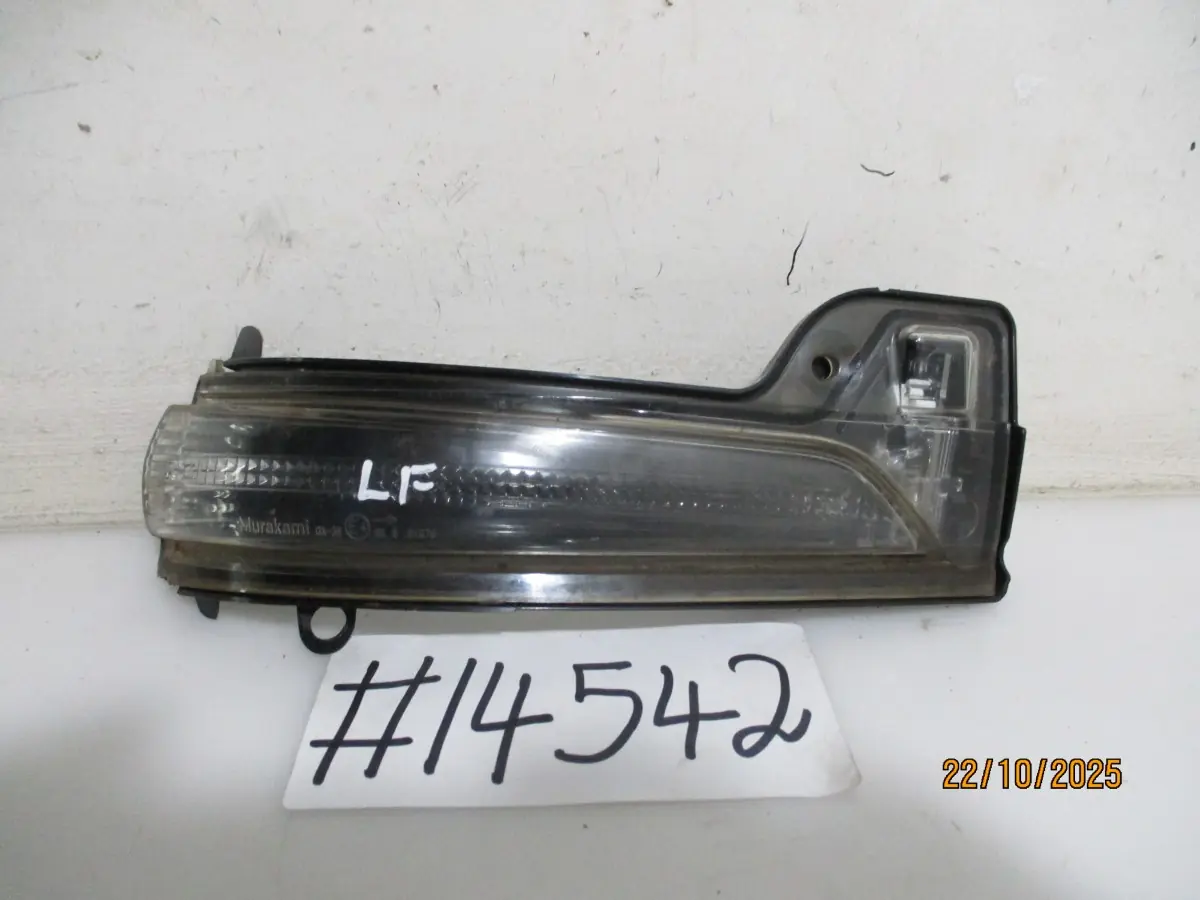 2023 TOYOTA COROLLA CROSS 1.8I XR CVT LH DOORMIRROR INDICATOR