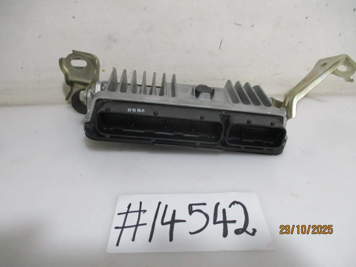 2023 TOYOTA COROLLA CROSS 1.8I XR CVT COMPUTER BOX