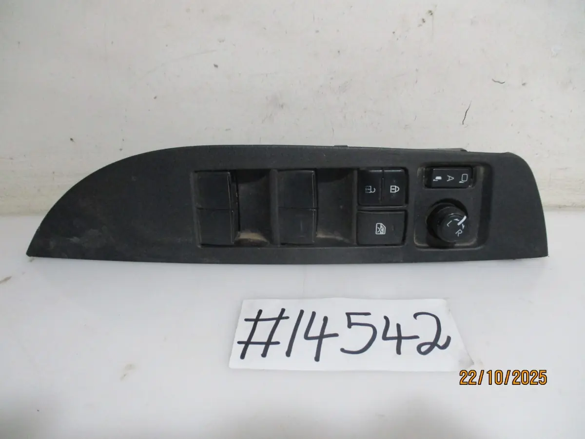 2023 TOYOTA COROLLA CROSS 1.8I XR CVT RF WINDOW SWITCH