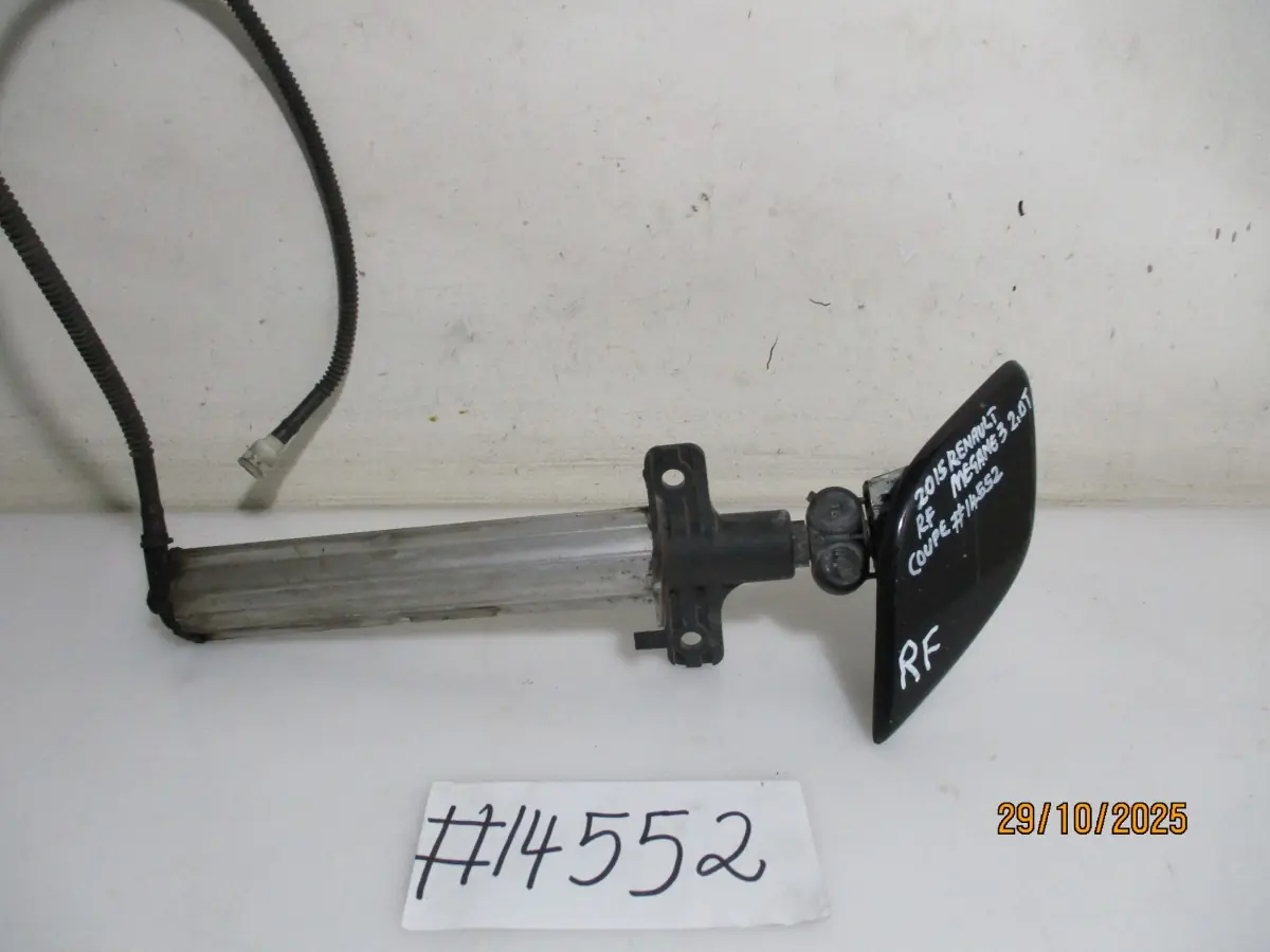 2015 RENAULT MEGANE 3 2.0T RS COUPE RH HEADLAMP WASHER NOZZLE