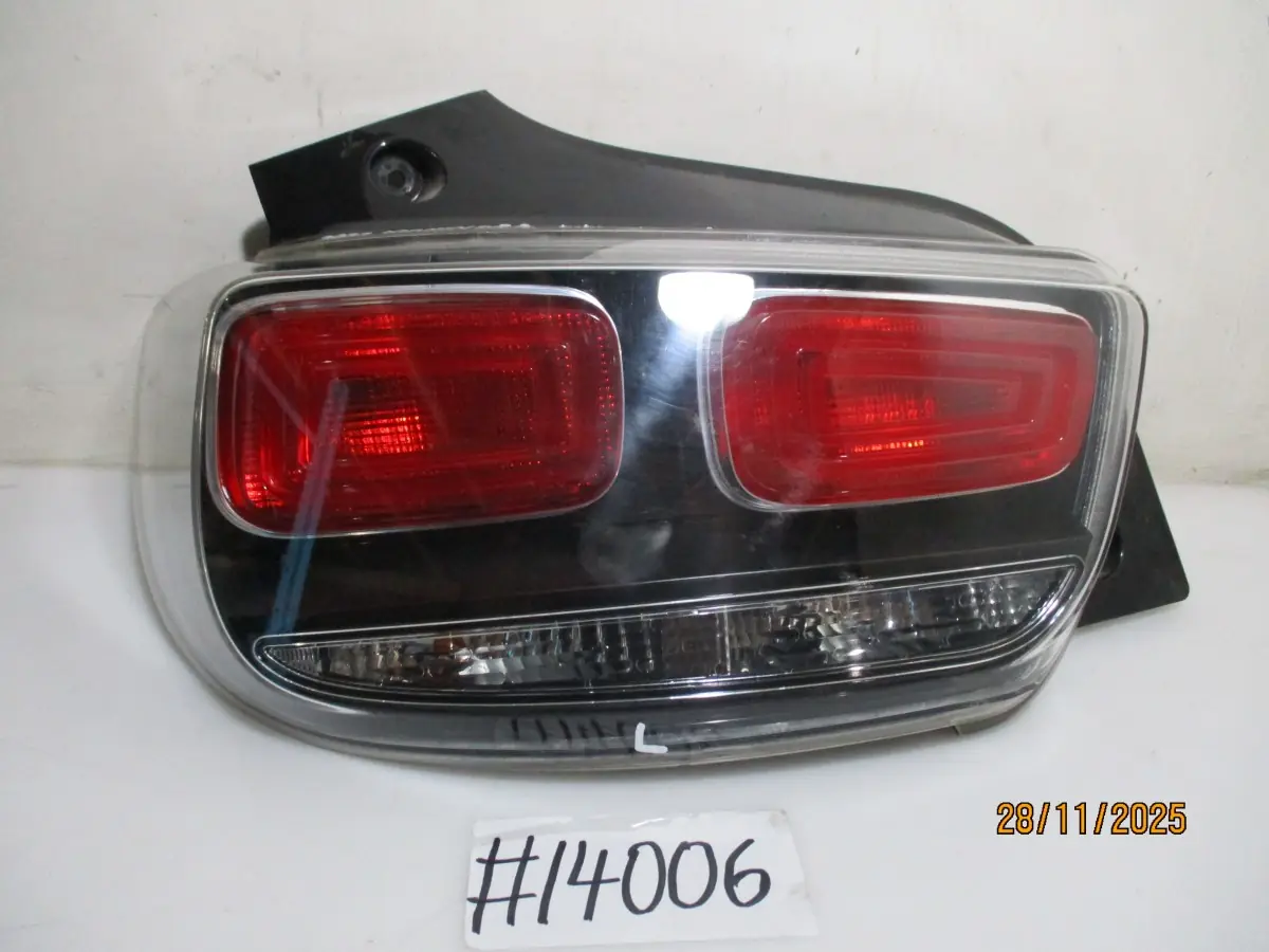 2022 MAHINDRA KUV100 1.2I K2+ DARE LR TAILLAMP