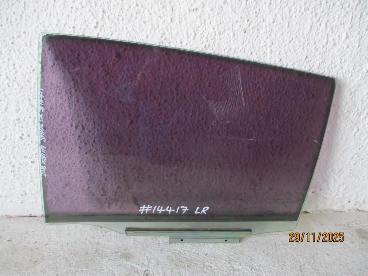 2018 TOYOTA YARIS 1.5I H/B LR DOOR GLASS
