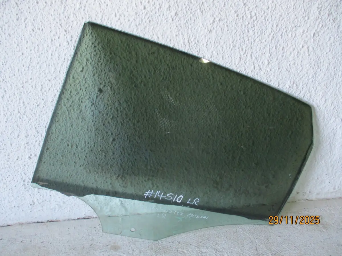 2017 VW POLO 7 1.2TSI H/B LR DOOR GLASS