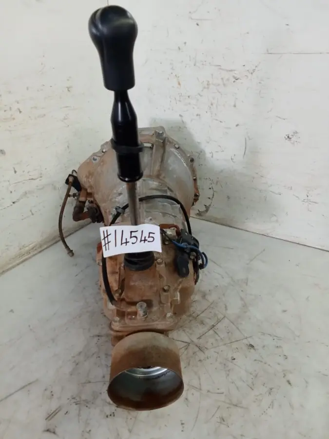 2022 TOYOTA HILUX 2.4 GD 2X4 MANUAL GEARBOX; ENG NO: 2GD; 5 SPEED