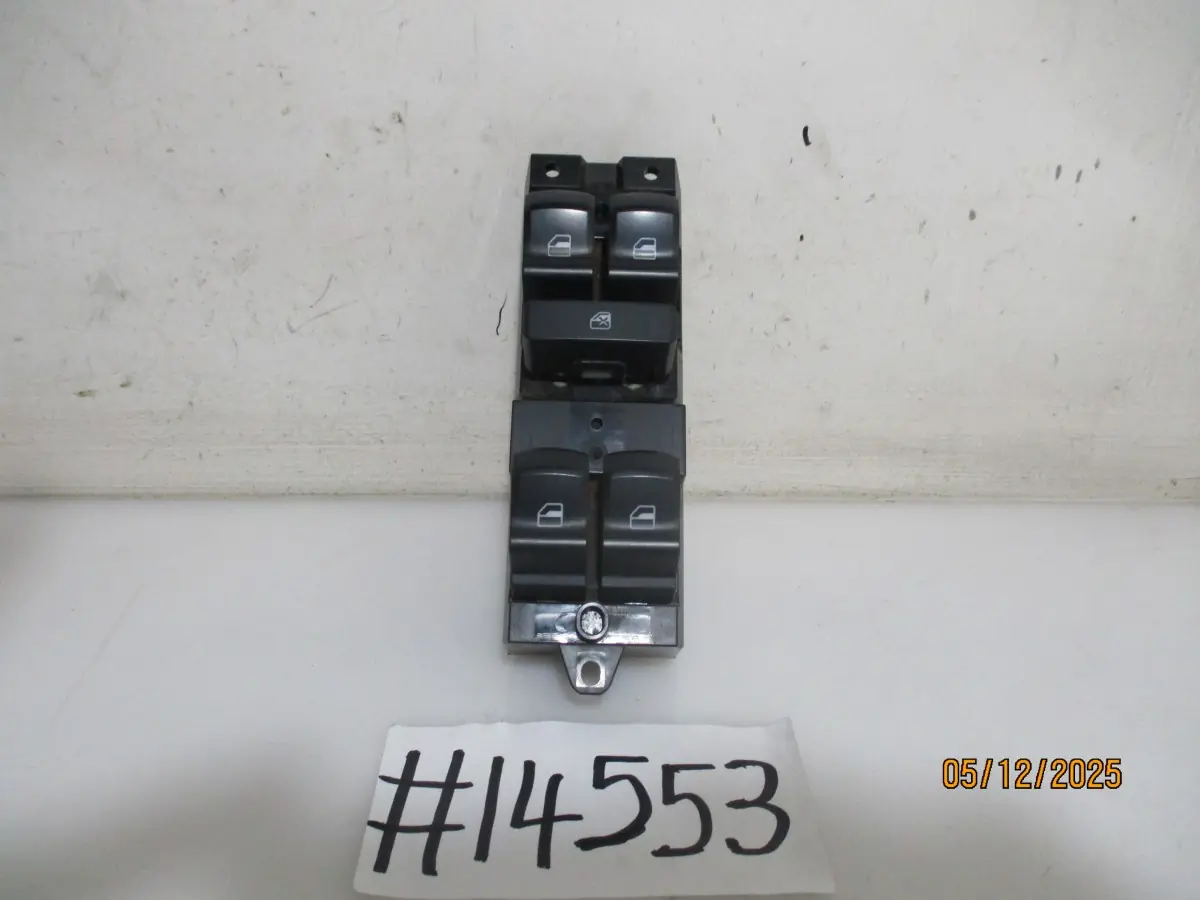 2023 HAVAL JOLION 1.5T PREMIUM 7SP DCT RF WINDOW SWTICH