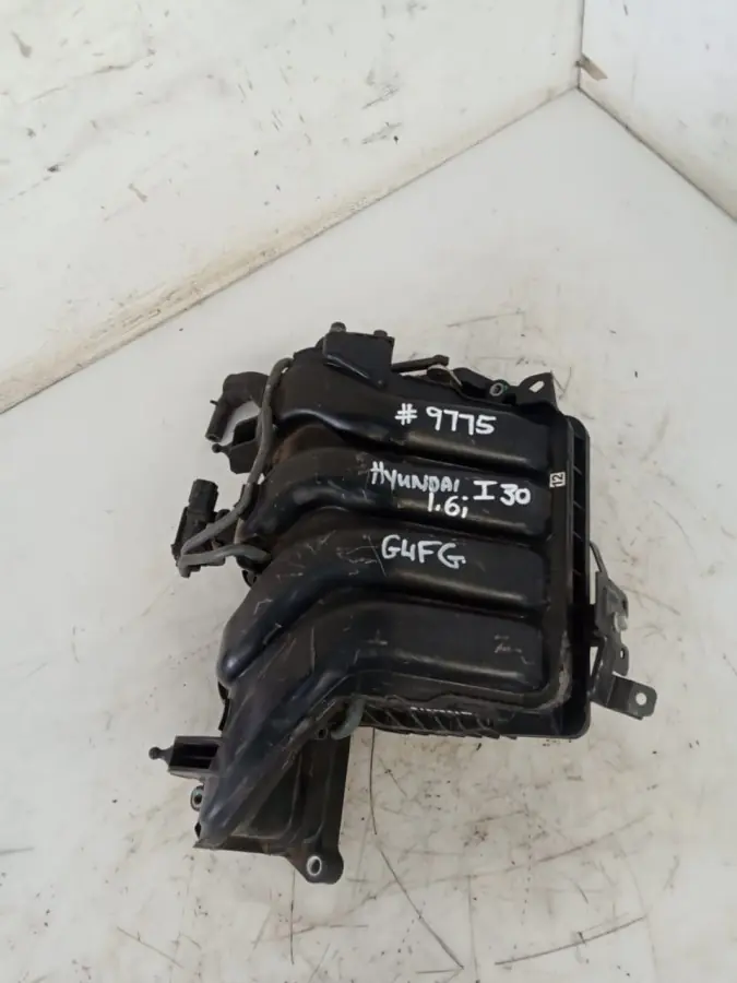 2013 HYUNDAI I30 1.6I G4FG INTAKE MANIFOLD