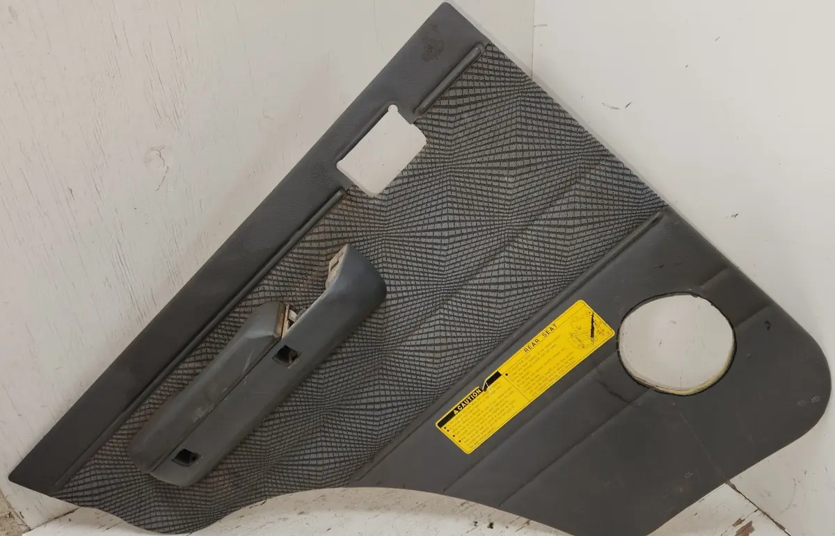 2012 TOYOTA LANDCRUISER SW 4.2D DOOR PANEL LR