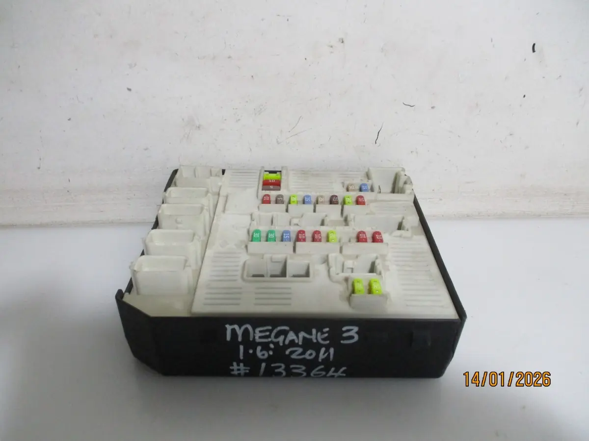 2011 RENAULT MEGANE 3 1.6I BODY CONTROL UNIT