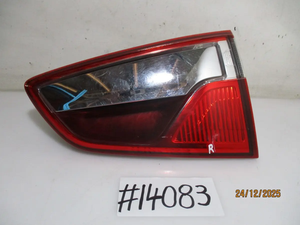 2017 FORD ECO-SPORT 1.5TDCI TREND RR BOOTLAMP