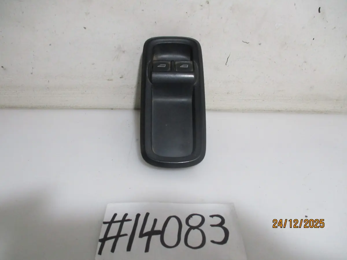 2017 FORD ECO-SPORT 1.5TDCI TREND RF WINDOW SWITCH