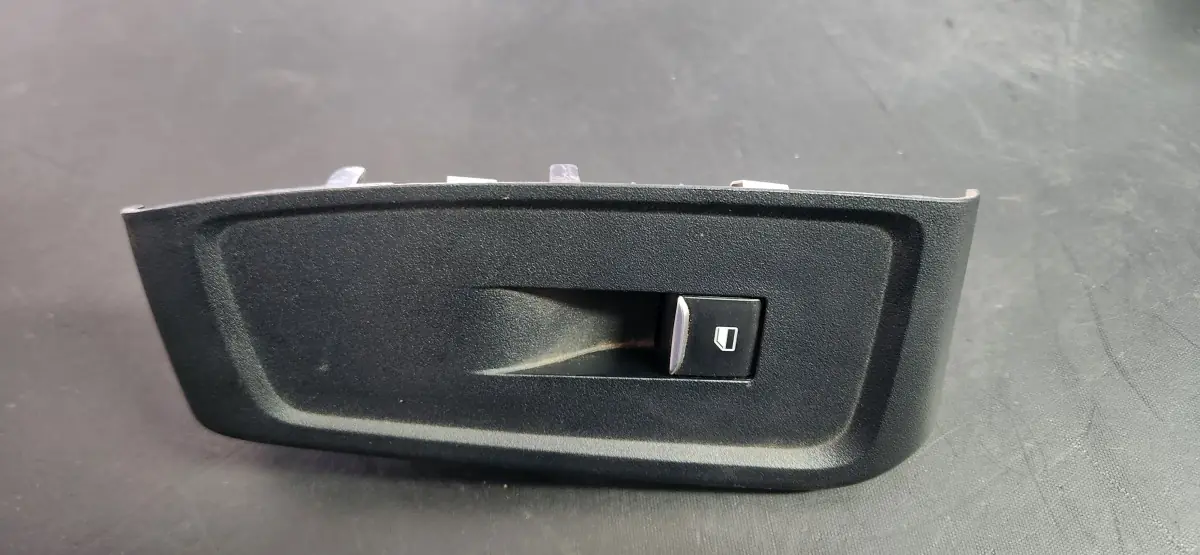 2023 FORD RANGER 2.0 D XL 4X4 D/C WINDOW SWITCH RR