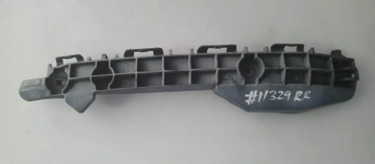 2013 TOYOTA AURIS 1.3 XS RR BUMPER SLIDE